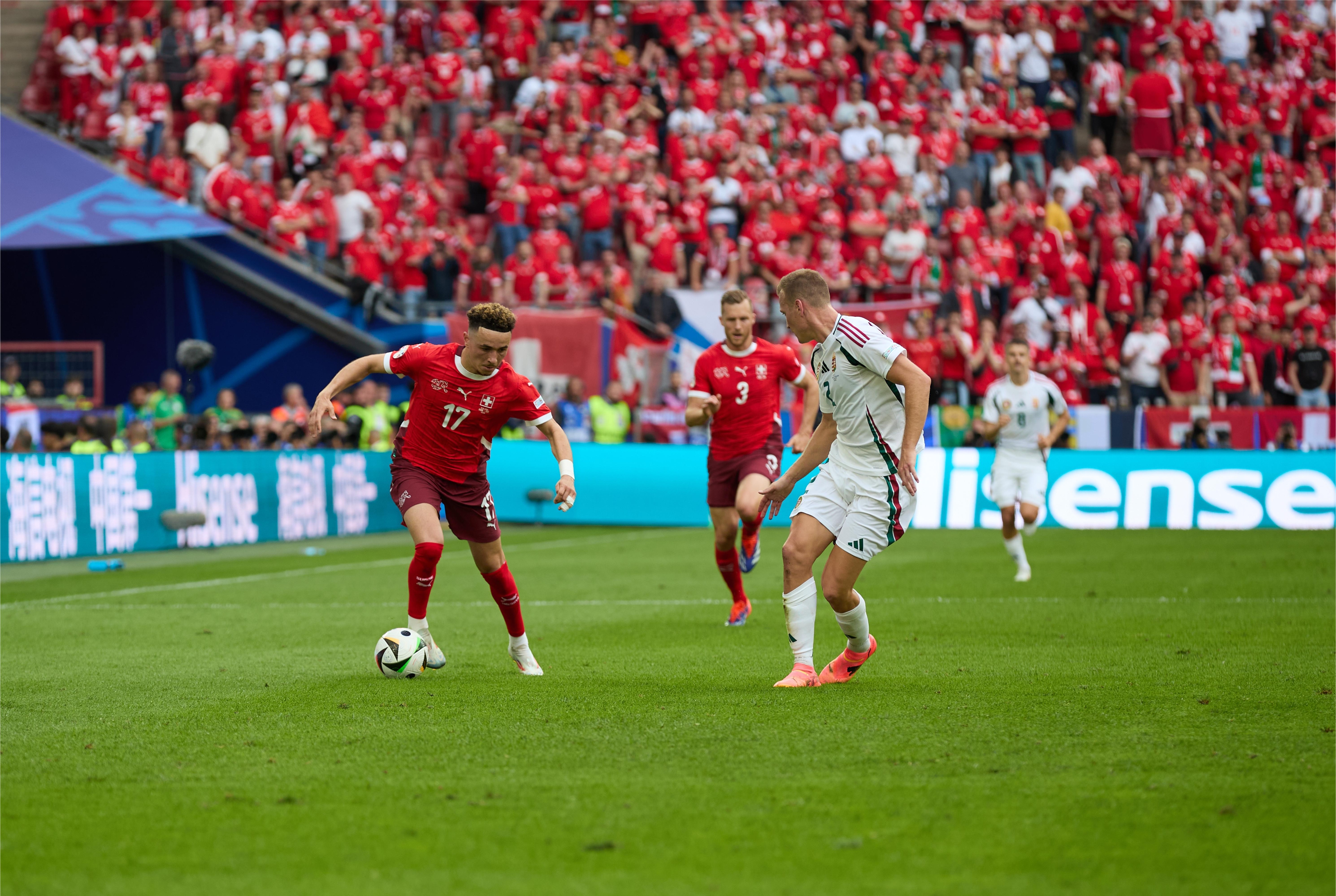 爱游戏-意大利杯窗口期热度飙升尼斯赛前手感冰凉，连对手都承认：马赛围绕德国杯绝杀压哨