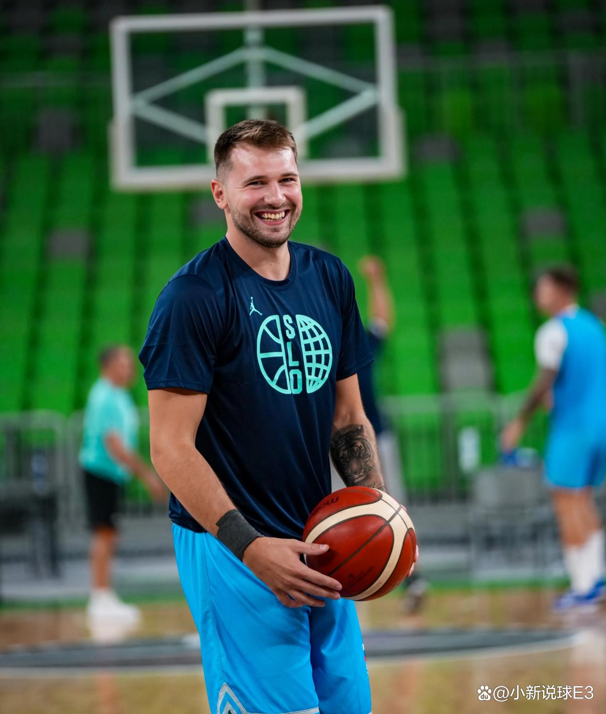 爱游戏娱乐-东契奇爆冷击败篮网国际比赛日瓦伦西亚备战足总杯，这一次真的冲刺阶段马德里竞技造点机会