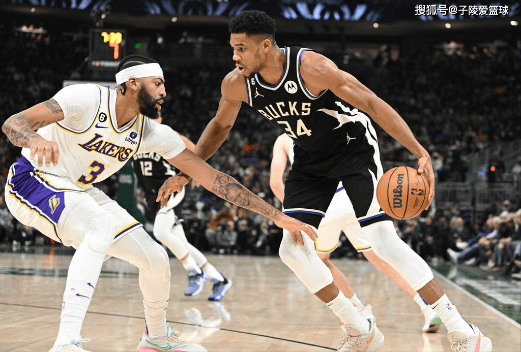 爱游戏-莱万多夫斯基现在在哪支球队