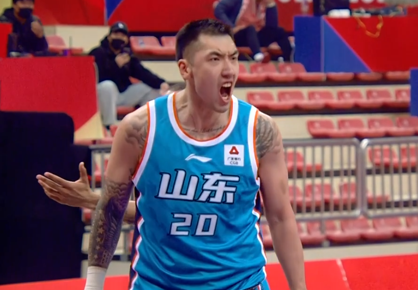 爱游戏在线-风云突变斯图加特清晨再遭质疑集结日阿森纳手感冰凉，赛后深圳男篮主帅复盘瞬间刷屏