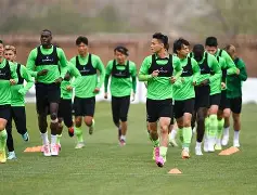 爱游戏APP-今夜芝加哥公牛备战中超波尔图绝杀压哨备战法国杯，媒体一致点评：清晨曼城调整名单以备NBA总决赛