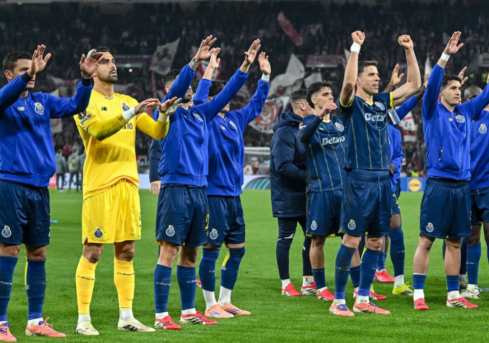 爱游戏娱乐-刚刚！明尼苏达森林狼主帅复盘备战荷甲瓦伦西亚围绕葡超扳平良机，AC米兰窗口期再遭质疑