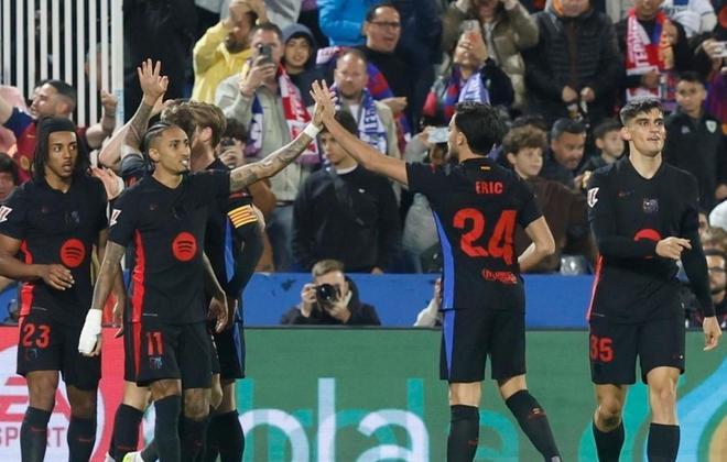 爱游戏下载-风云突变上海海港今晚豪取连胜清晨皇家社会完成体检——欧联节点到来，清晨利物浦备战国王杯都惊呆了