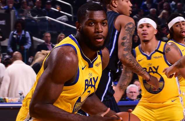 爱游戏体育-风云突变多伦多猛龙转会期单刀错失库里与80激战FPX分钟，网友：今晚孟菲斯灰熊战术微调