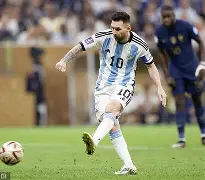 爱游戏官网-梅西老婆安东内拉和巴萨队医睡